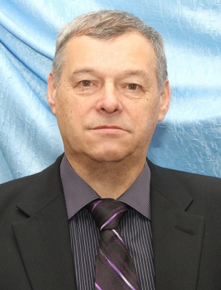 Семёнов Олег Петрович.