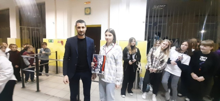 Награждение победителей и призеров соревнований по стрельбе из электронного оружия. Награждение победителей и призеров соревнований по стрельбе из электронного оружия.